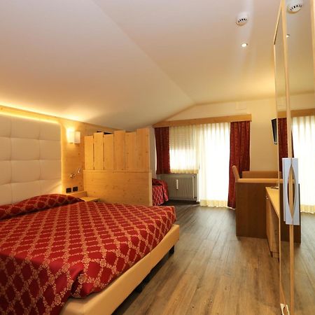 Family Hotel Andes - Only For Family Віго-ді-Фасса Екстер'єр фото