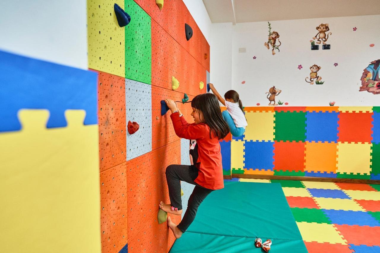 Family Hotel Andes - Only For Family Віго-ді-Фасса Екстер'єр фото