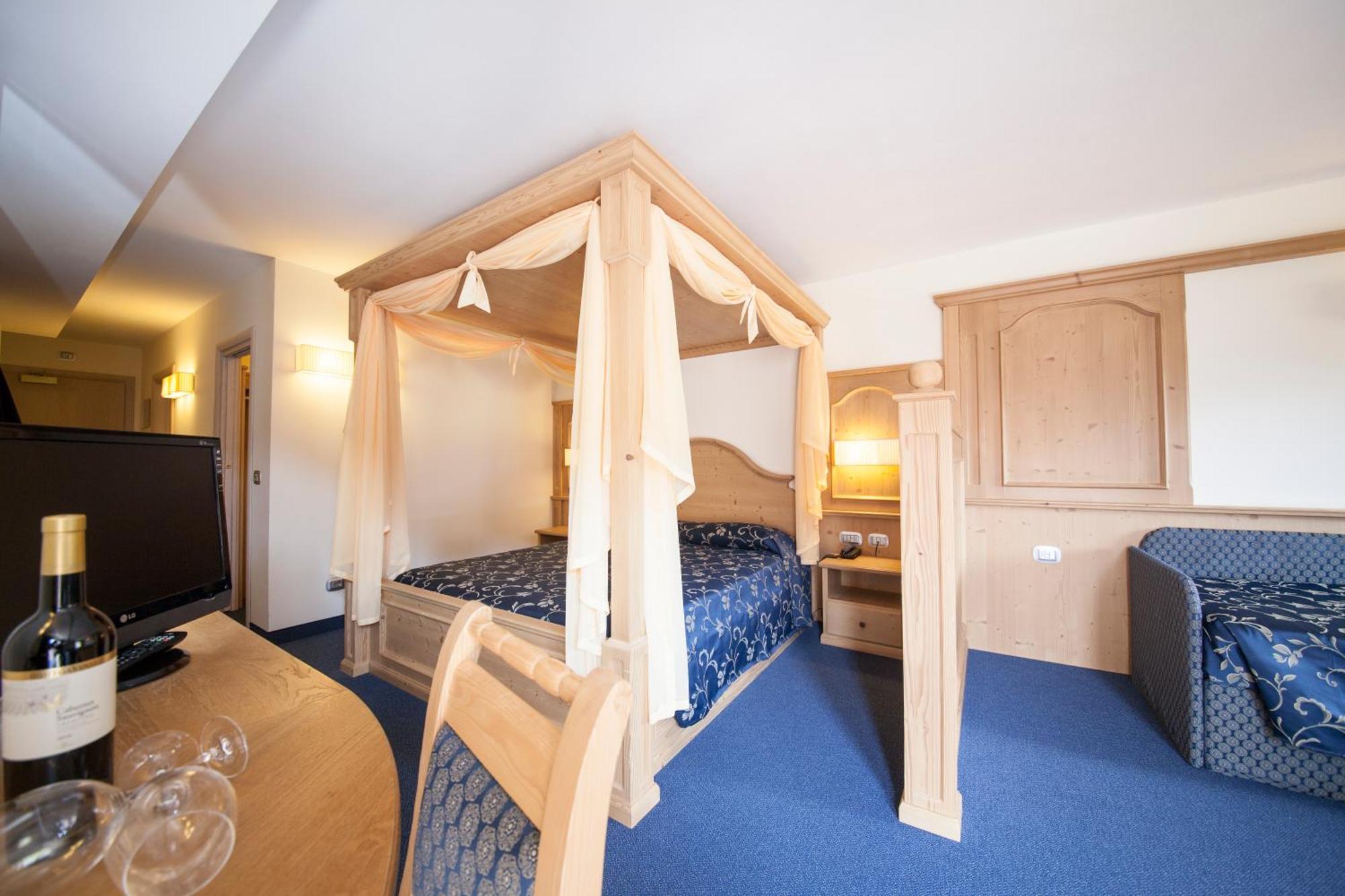 Family Hotel Andes - Only For Family Віго-ді-Фасса Номер фото